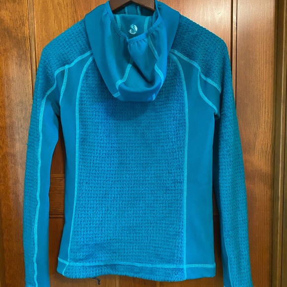 Mountain Hardwear fleece hoodie - Picture 5 of 9